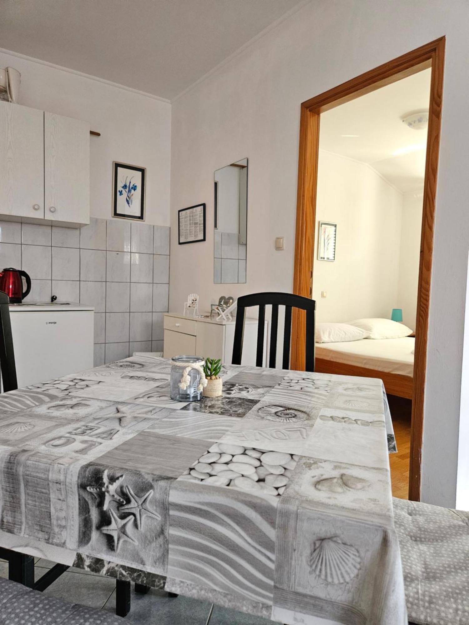 Apartments Marketic Baska  Exterior photo