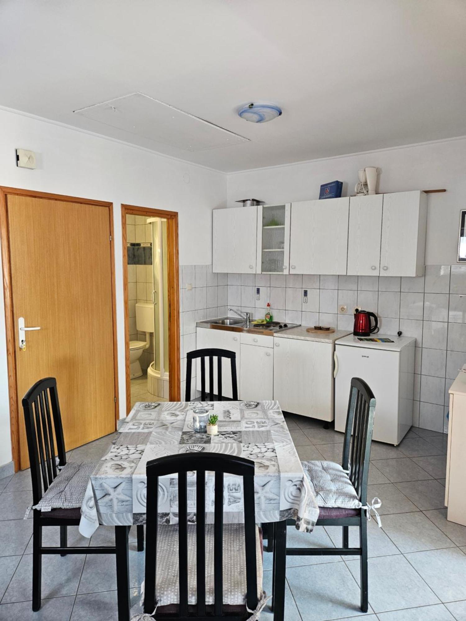 Apartments Marketic Baska  Exterior photo