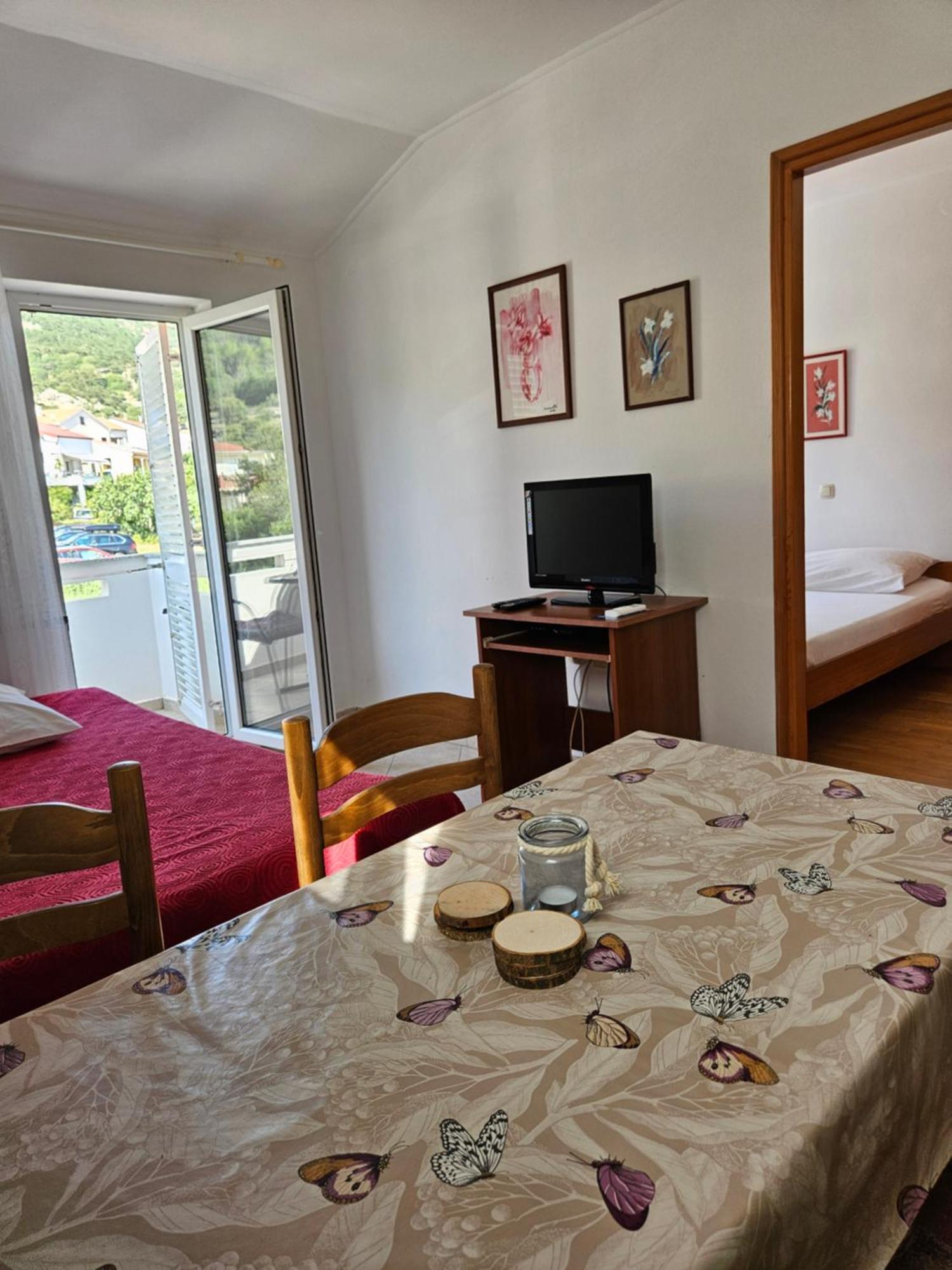 Apartments Marketic Baska  Exterior photo