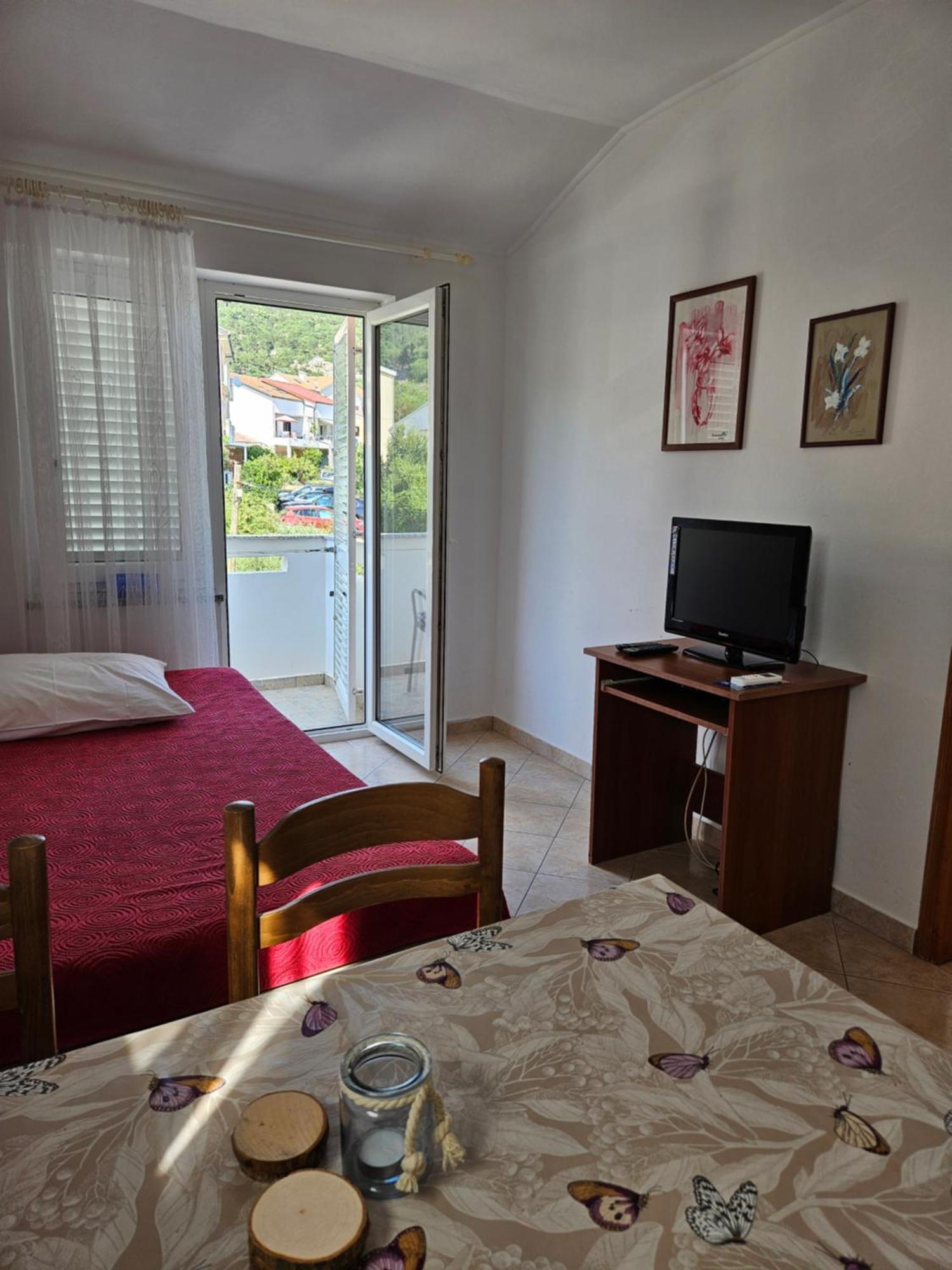 Apartments Marketic Baska  Exterior photo